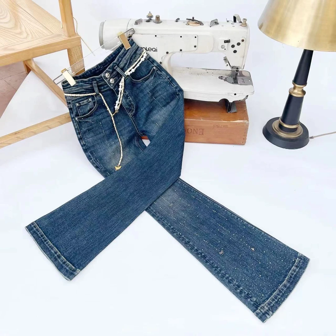 秋季新品微喇裤满天星水晶镶钻精致小香风弹力显瘦喇叭牛仔裤6970