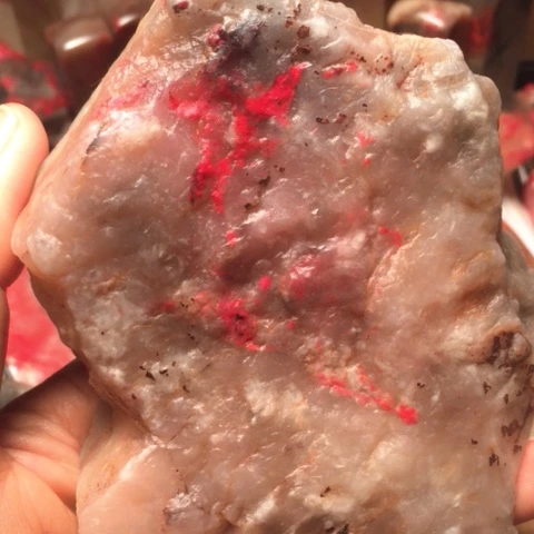 大***子中国巴林鸡血石原石