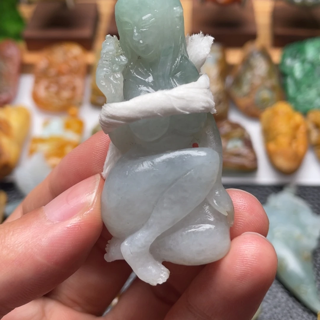 刘***杰定制翡翠未镶嵌翡翠