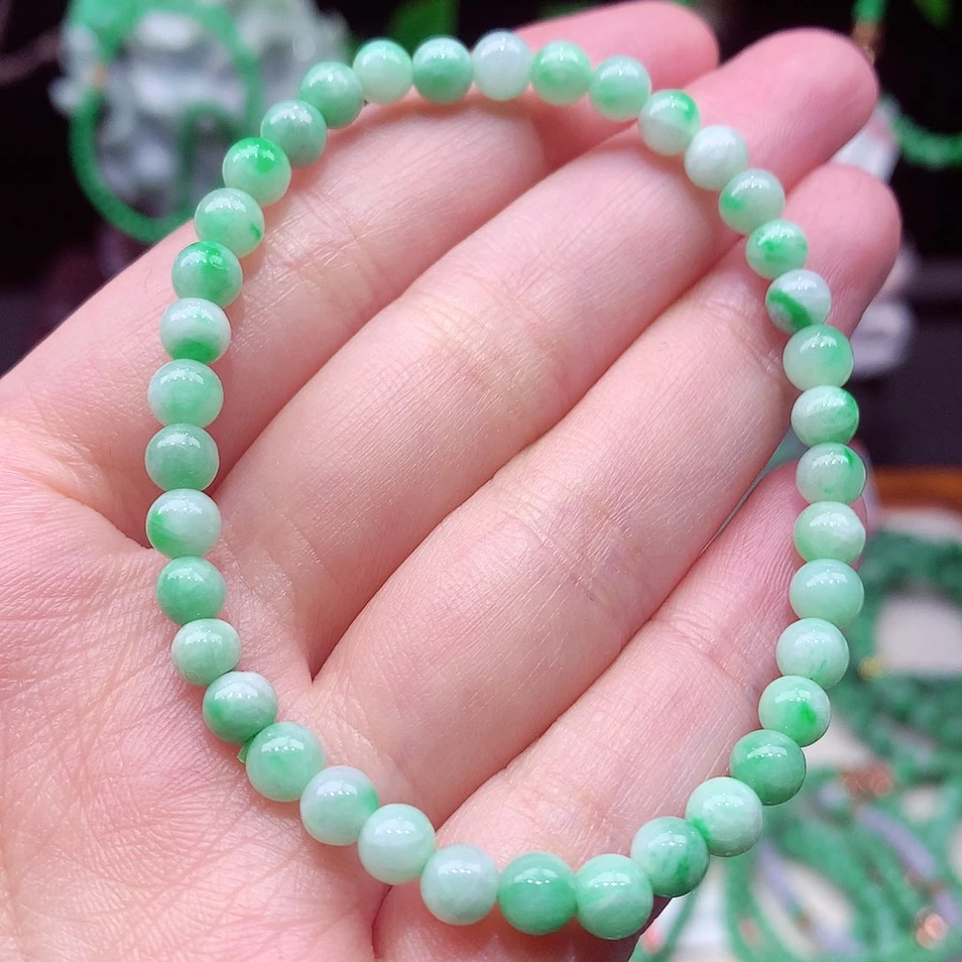 翡翠未镶嵌手链翡翠