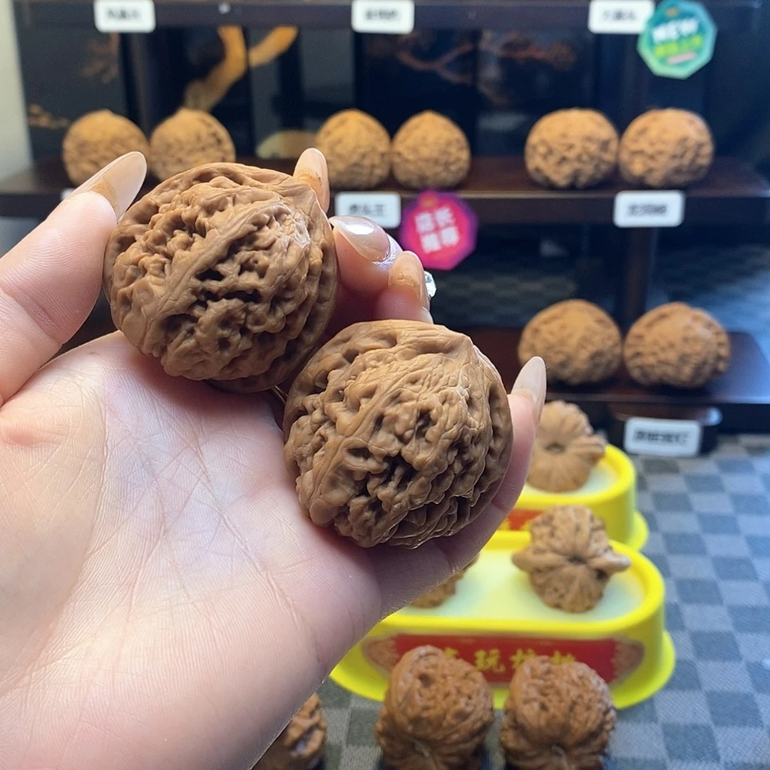 核桃把件缘*全品凤凰台卡42白茬