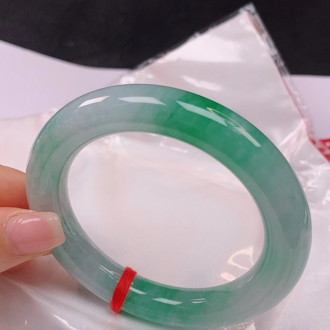 【闪购商品】未镶嵌手镯翡翠54+圆条手镯