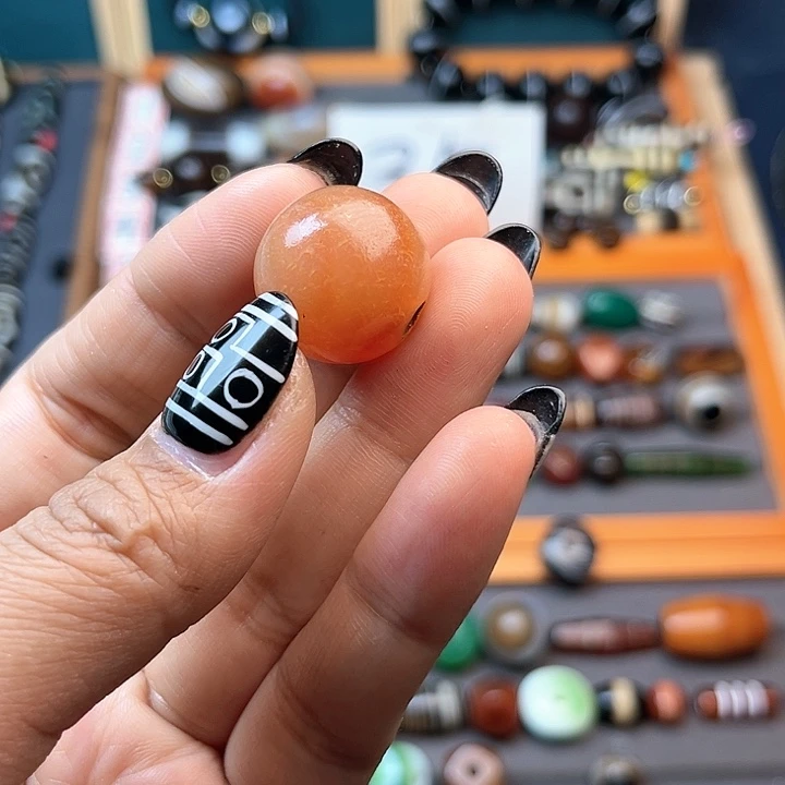 玛瑙/玉髓珠宝半成品未镶嵌?*红