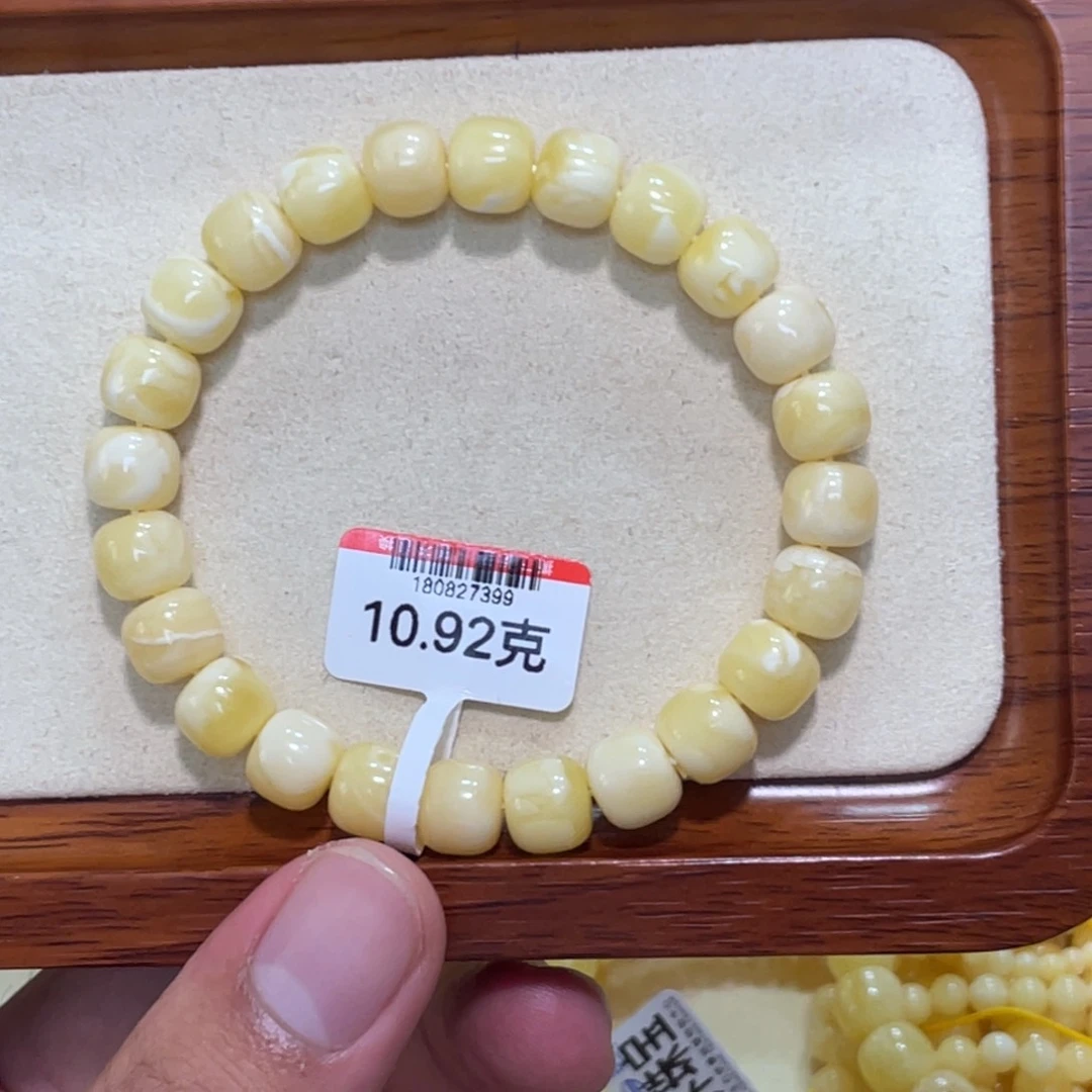 未镶嵌蜜蜡手链蜜蜡