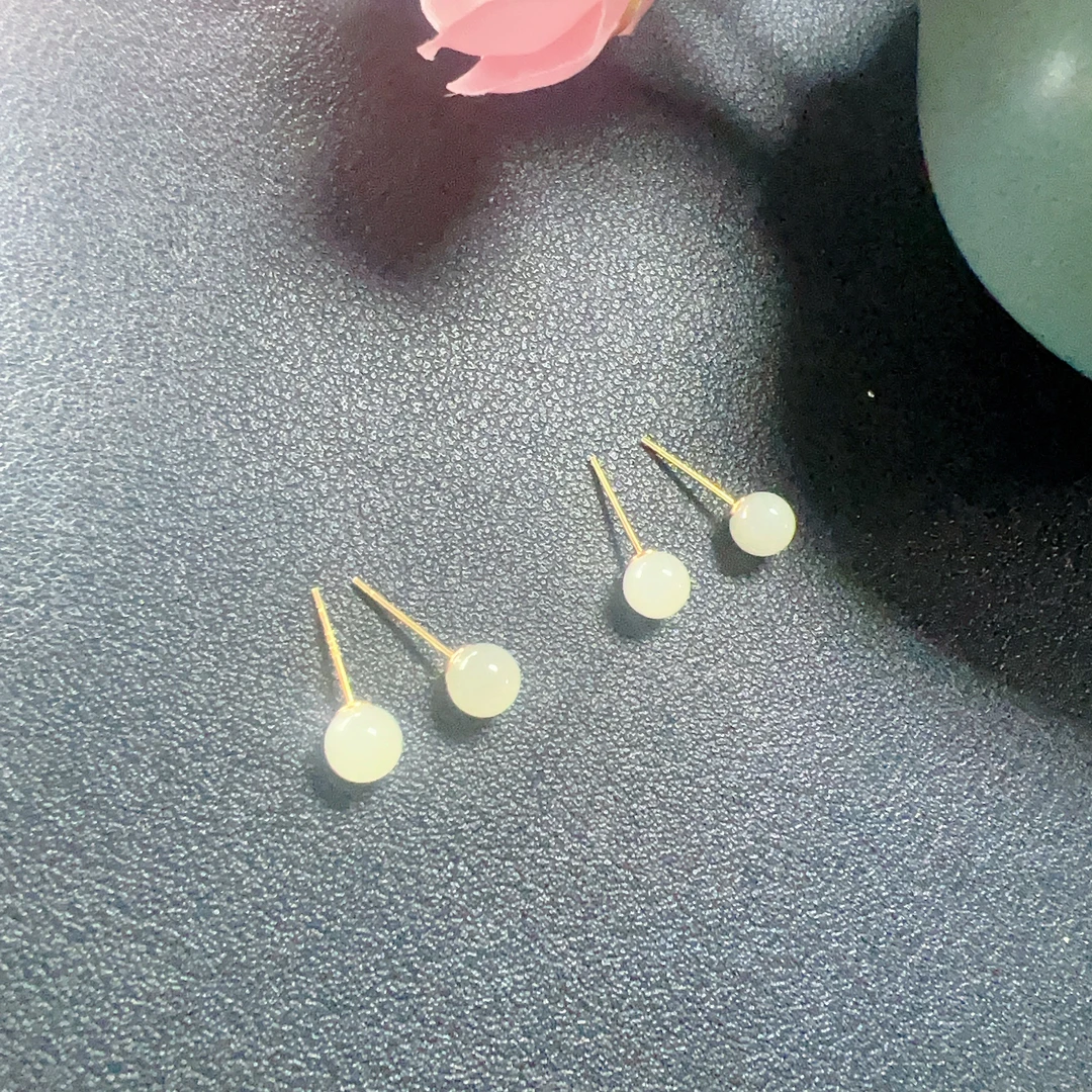 和田玉晴水小圆珠s925银针耳钉GLJ （多样性发其一）