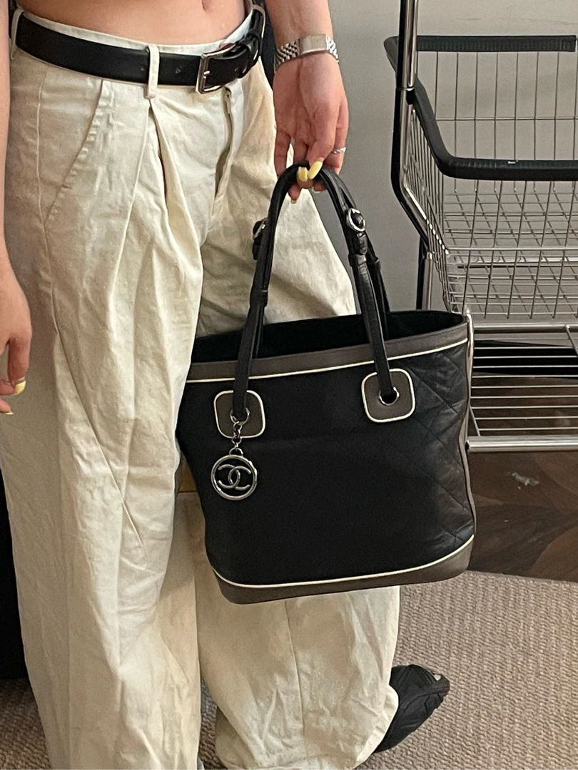95新 Chanel/香奈儿 Chanel 拼色双c吊坠单肩包