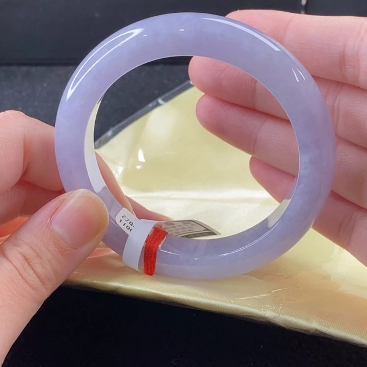 翡翠未镶嵌手镯56.5圈