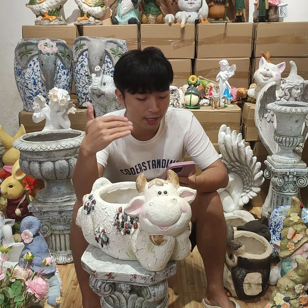 合成树脂牛牛花盆