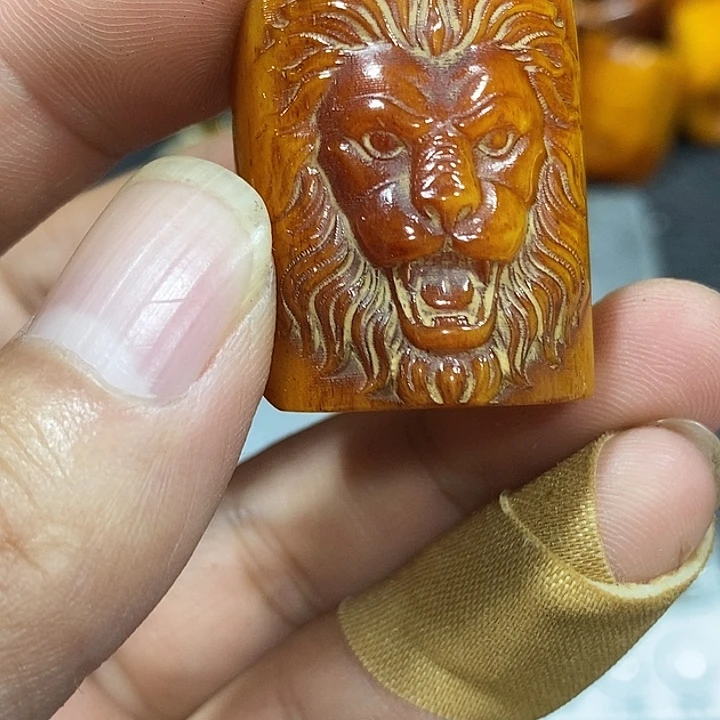 吊坠滴血莲花菩提