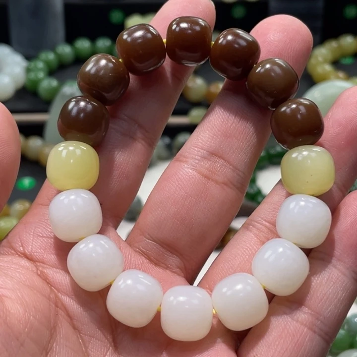 和田玉未镶嵌手链新疆料卡13老型柔光