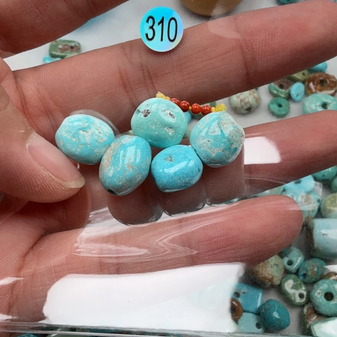 未镶嵌南红玛瑙珠宝奇石