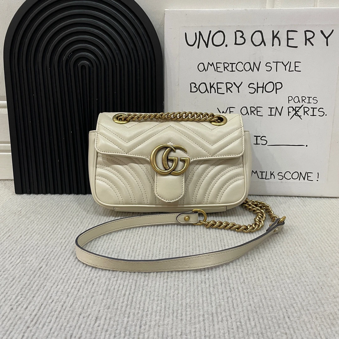 95新 GUCCI/古驰 白金色马蒙22