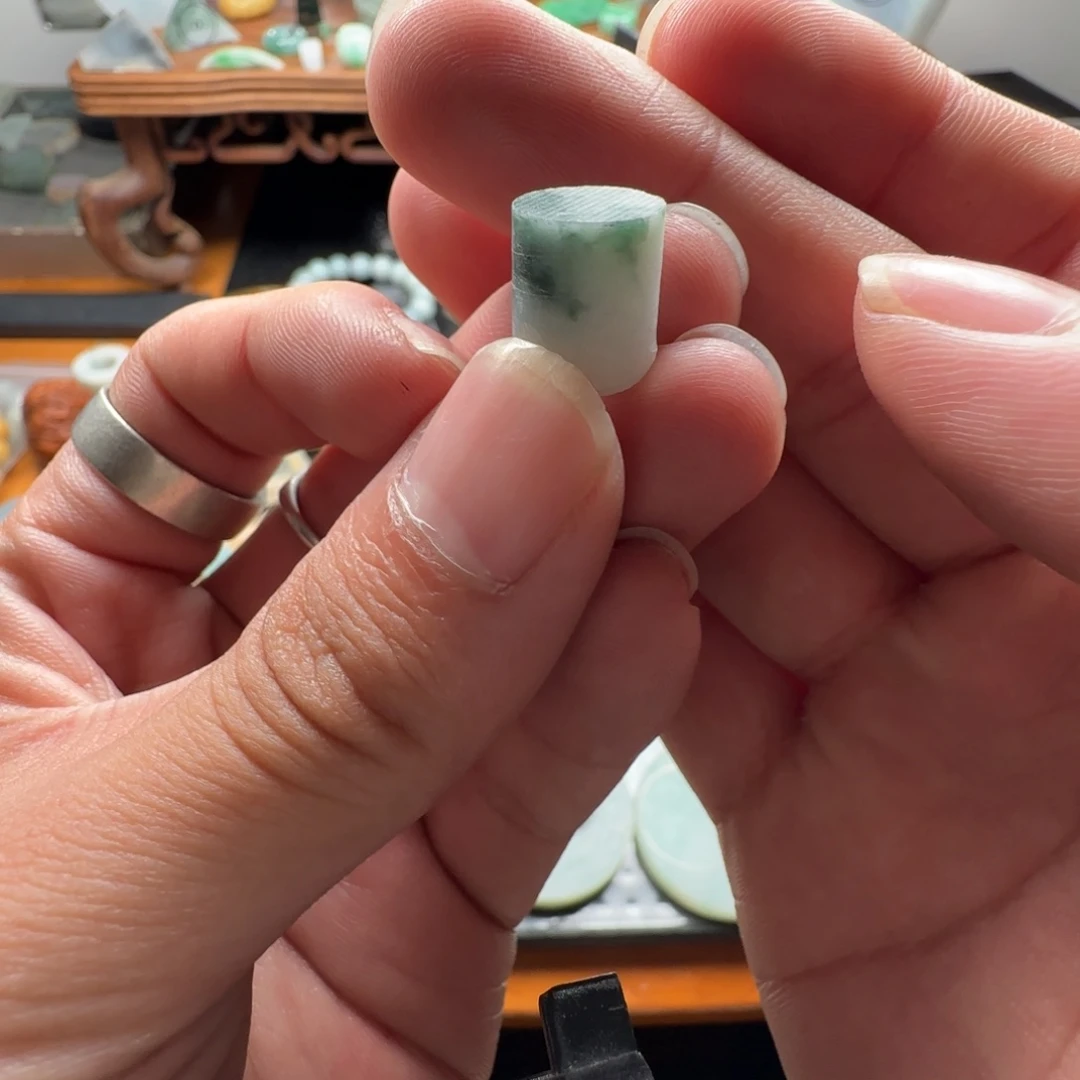 定制翡翠未镶嵌材料