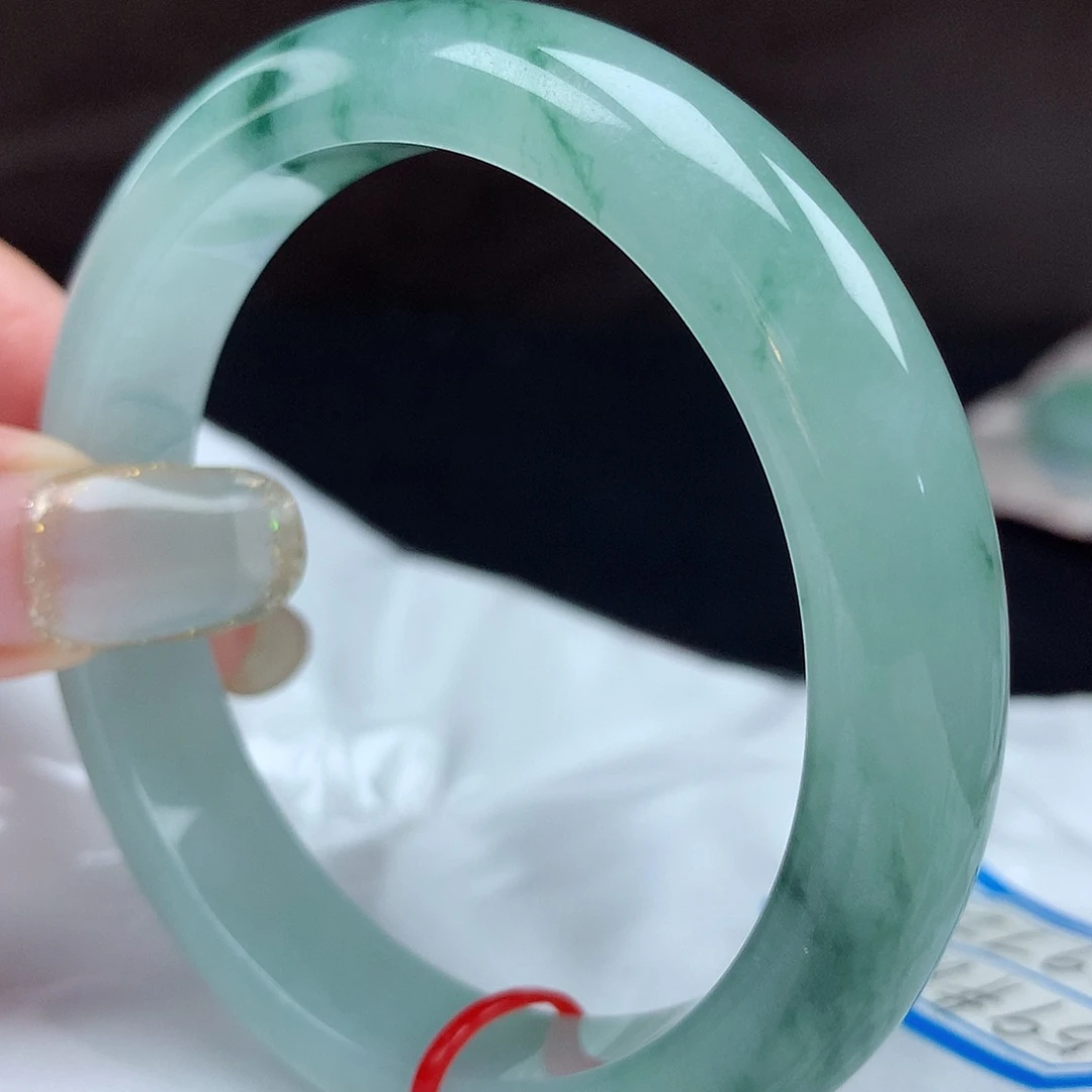 未镶嵌手镯翡翠?***宝97241，