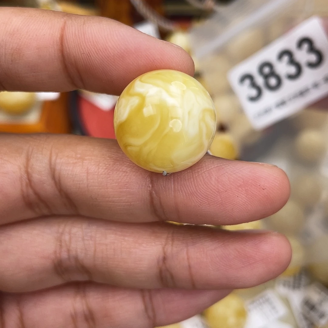 蜜蜡未镶嵌珠宝奇石19.7