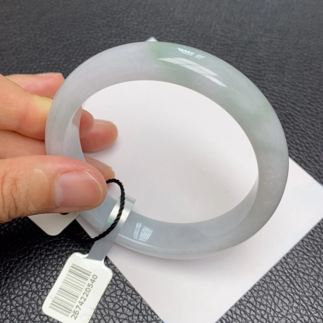 翡翠手镯未镶嵌天然翡翠手镯