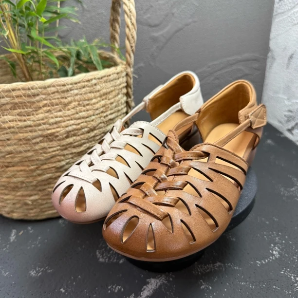 头层牛皮圆头粗跟复古编织镂空包头凉鞋包头白色时装凉鞋软底