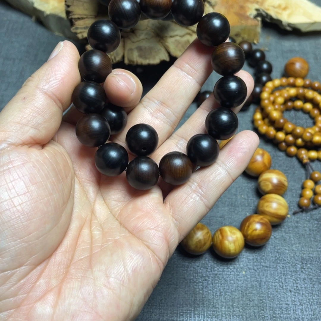 小***哥柏木（崖柏）太行1.5雷击