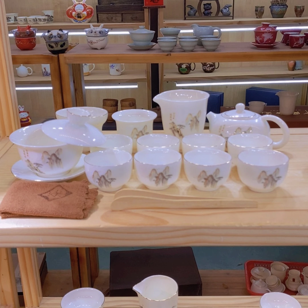 不止中国白羊脂玉瓷