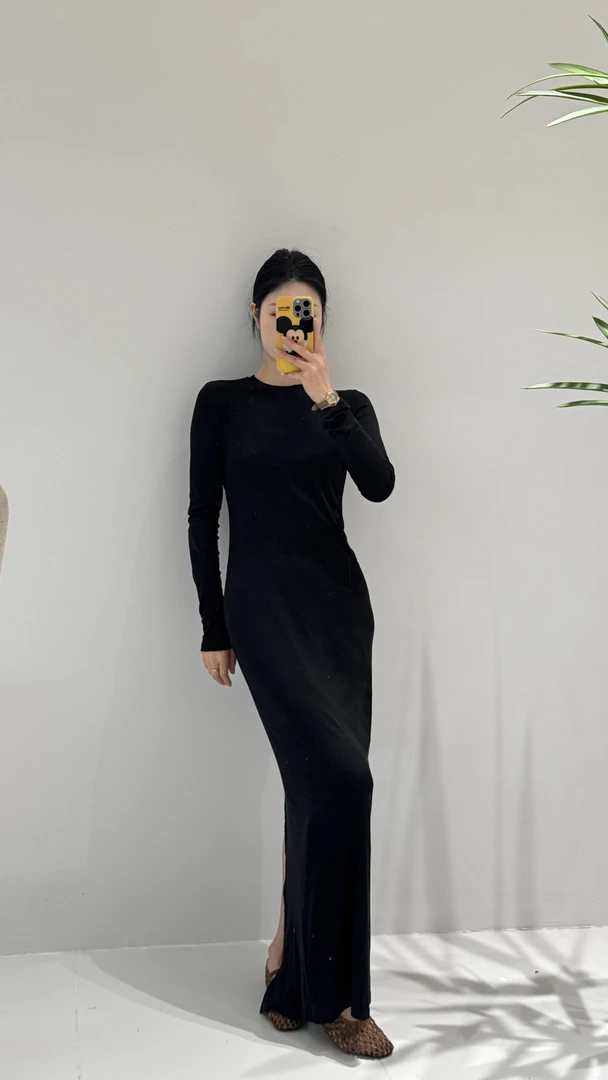 文静同款黑色长裙中长款连衣裙打底御姐风气质显瘦修身长裙纯色