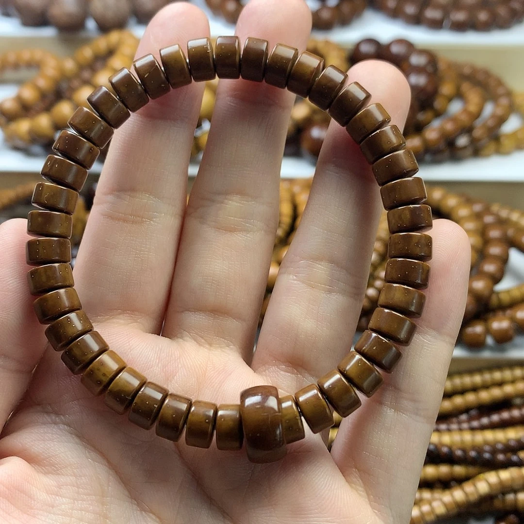 【闪购商品】紫金鼠手串冬*8*5…………