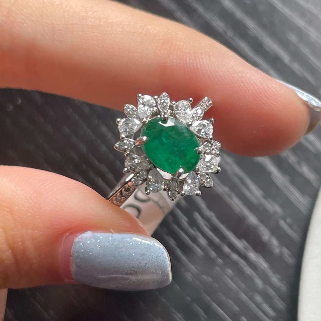 祖母绿s925银天然宝石戒指豪华