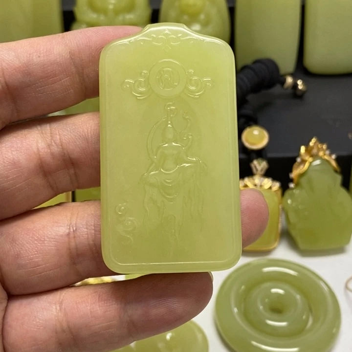 和田玉（黄玉）未镶嵌吊坠(不含链)