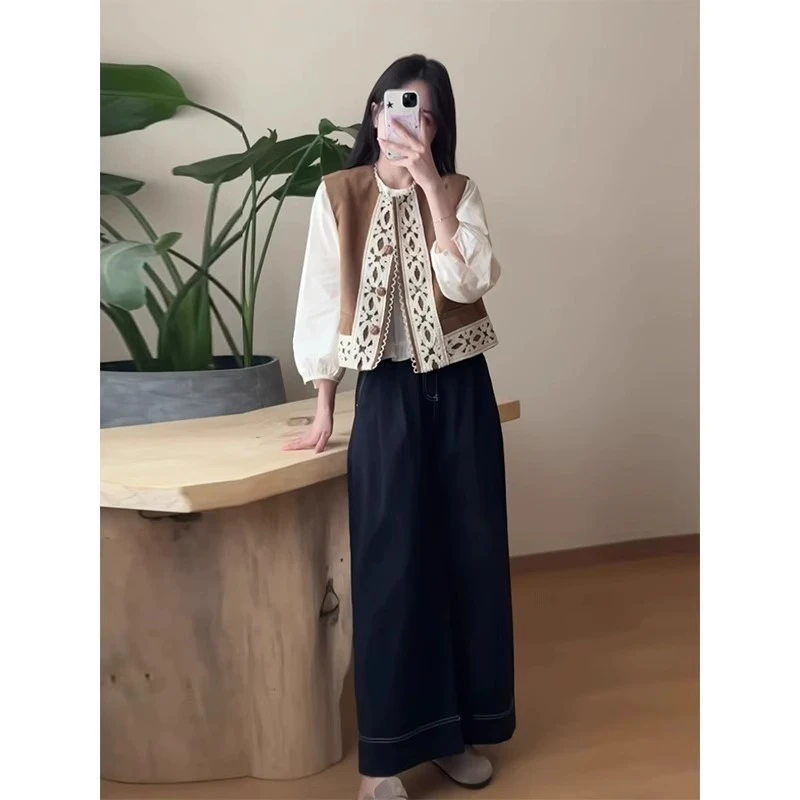 秋季搭配一整套大码微胖mm衬衫刺绣马甲休闲裤减龄时尚三件套装女