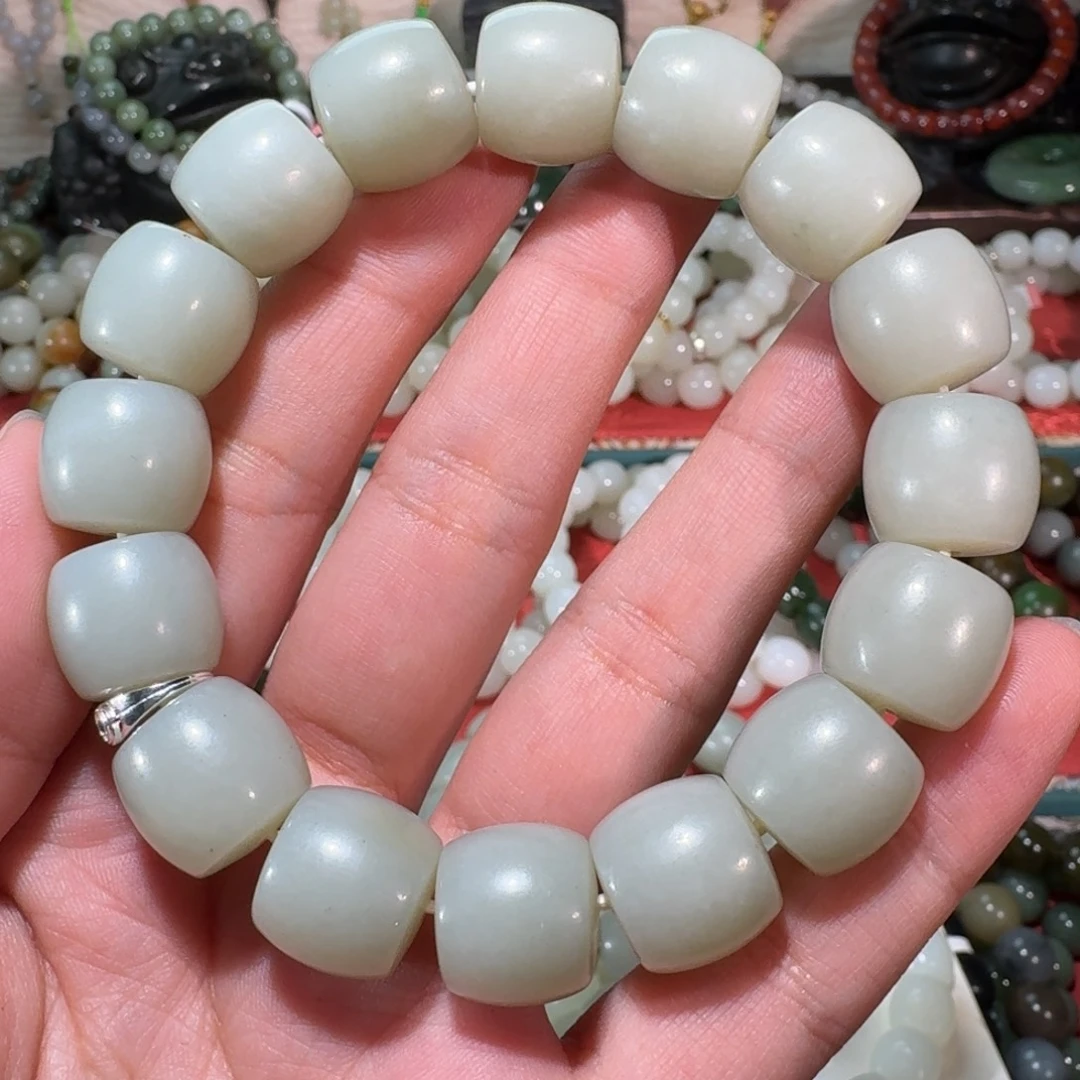 绮***怀和田玉未镶嵌手链