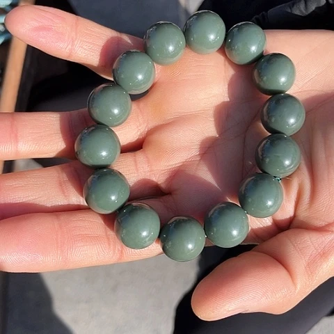 和田玉手串未镶嵌