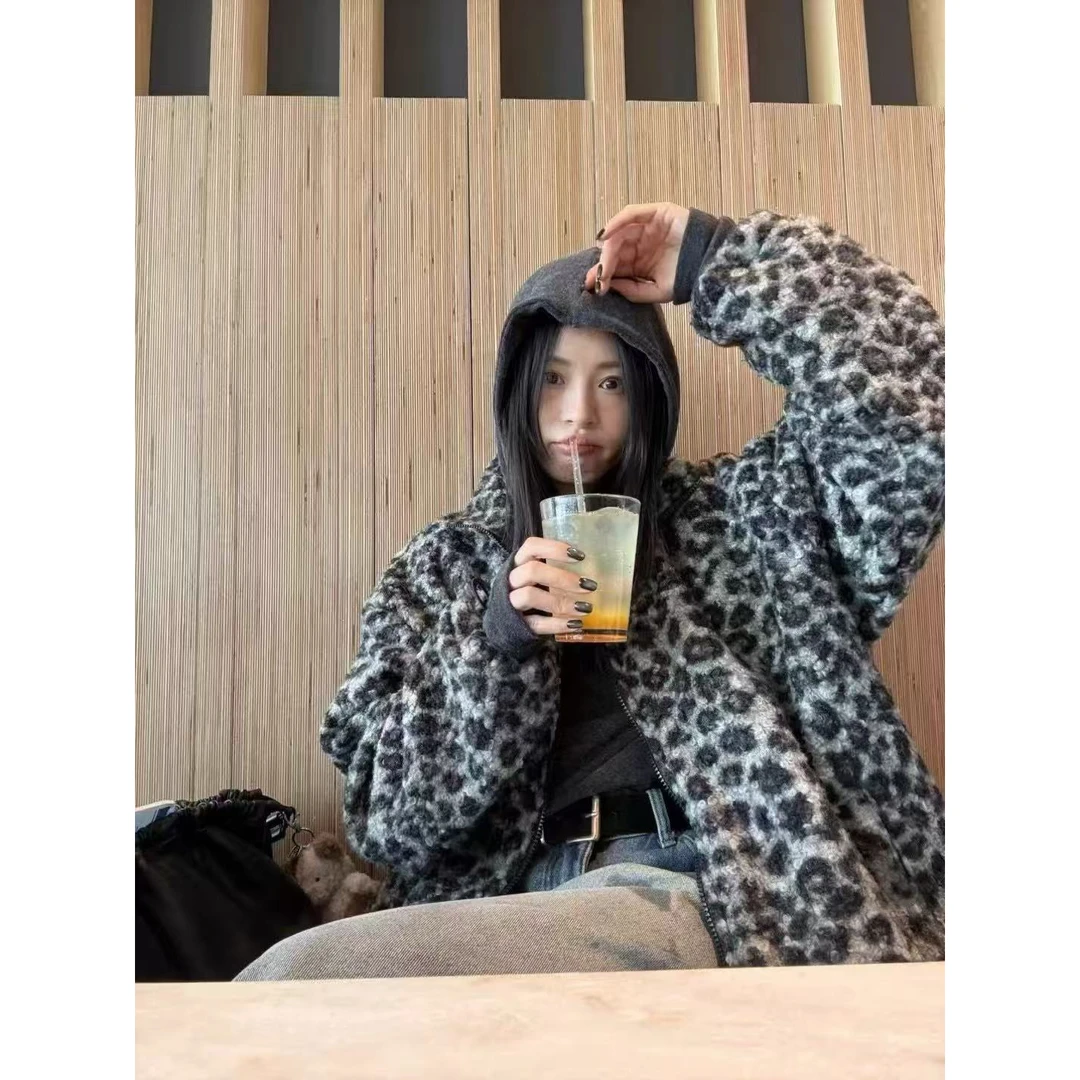 韩代.豹纹加绒毛外套L25102406