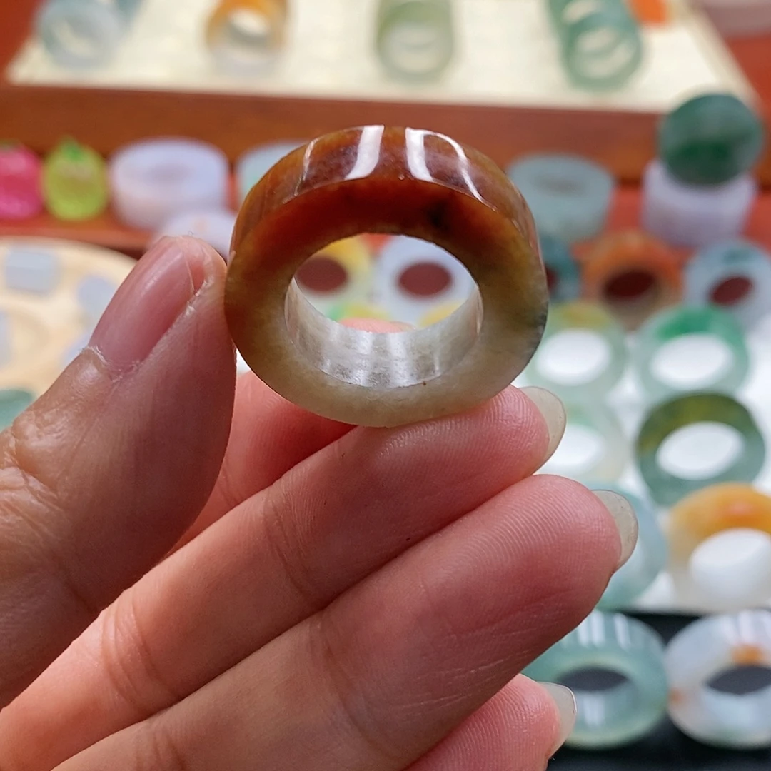 定制翡翠未镶嵌12-18圈口