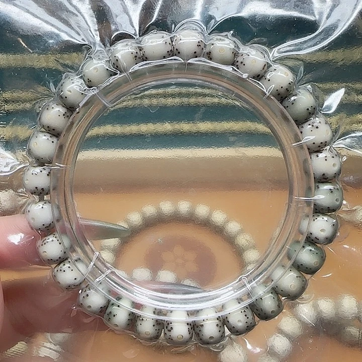 星月菩提手串8x7通体留白