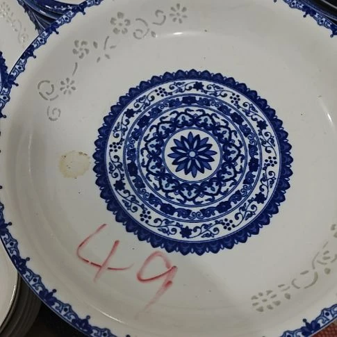 瓷玲珑青花10寸窝盘2个微瑕疵