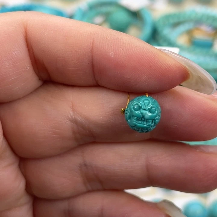 绿松石未镶嵌挂件