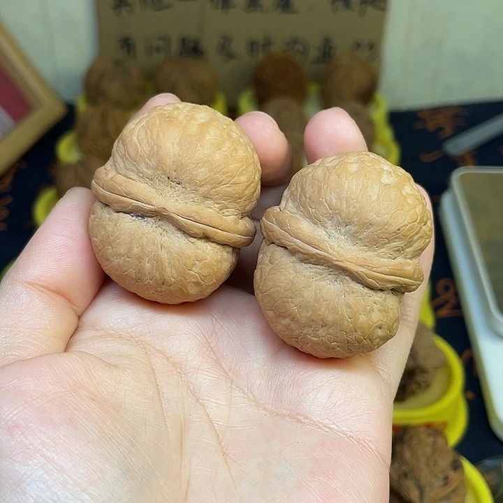文玩核桃把件51、炸二45