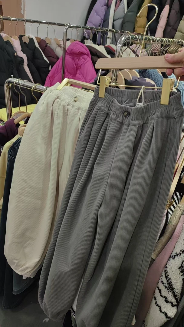 泡妈童装  2024冬季保暖儿童男童女童一体绒灯笼裤9018