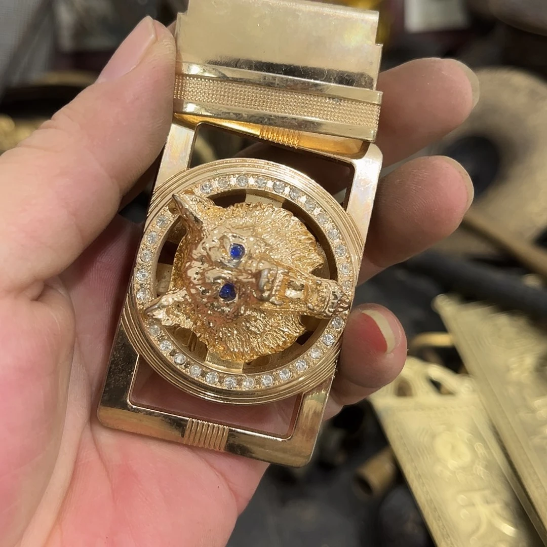 西***柔闪电购铜摆件工艺品