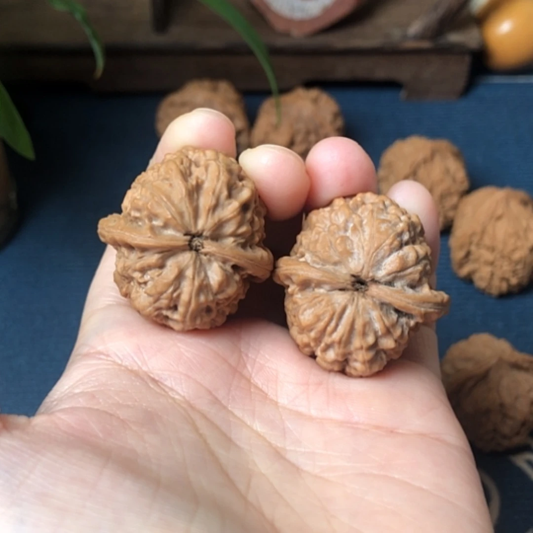 【闪购商品】文玩核桃把件32小众
