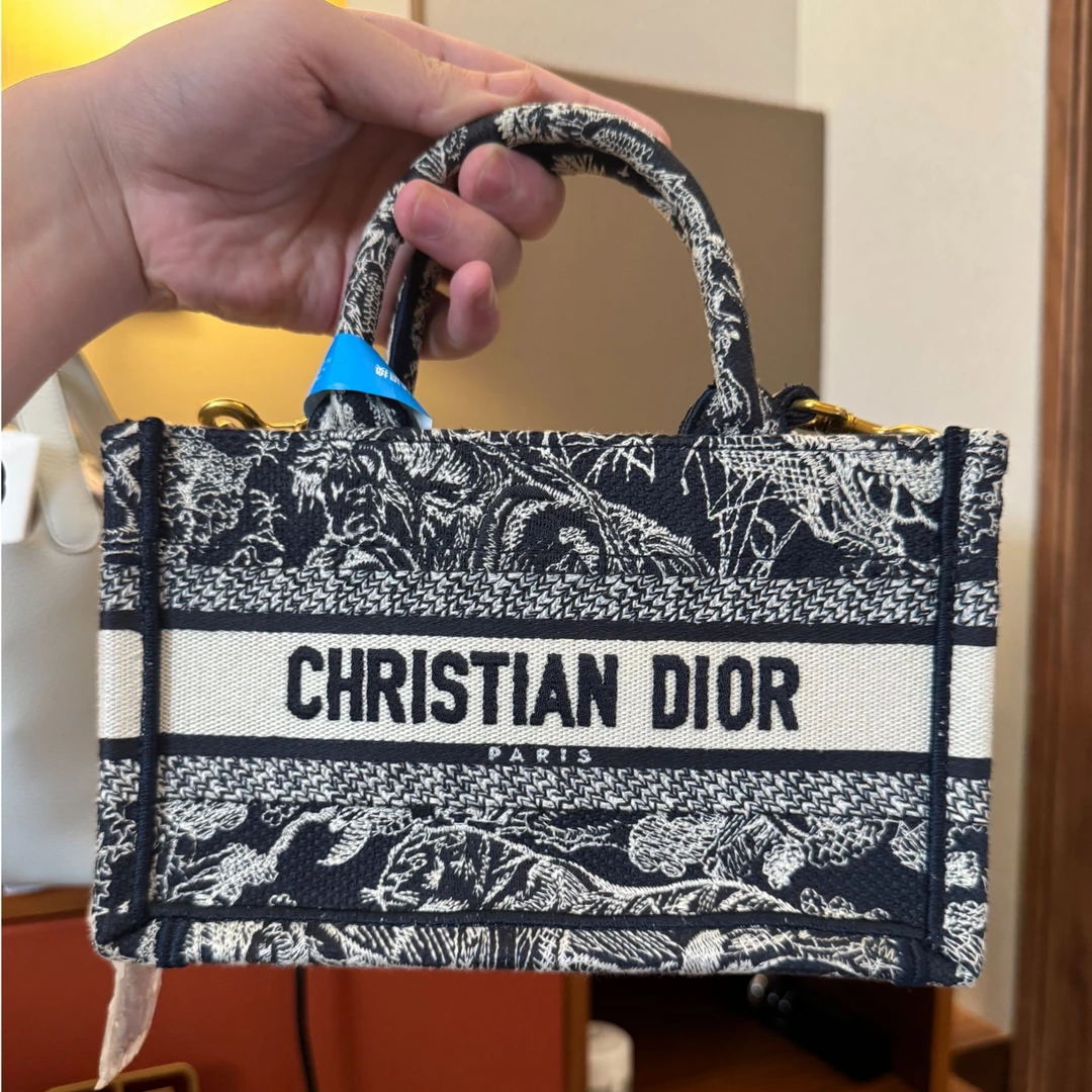 99新 DIOR/迪奥 Dior新款 mini托特老花肩带款百搭包/JM0102