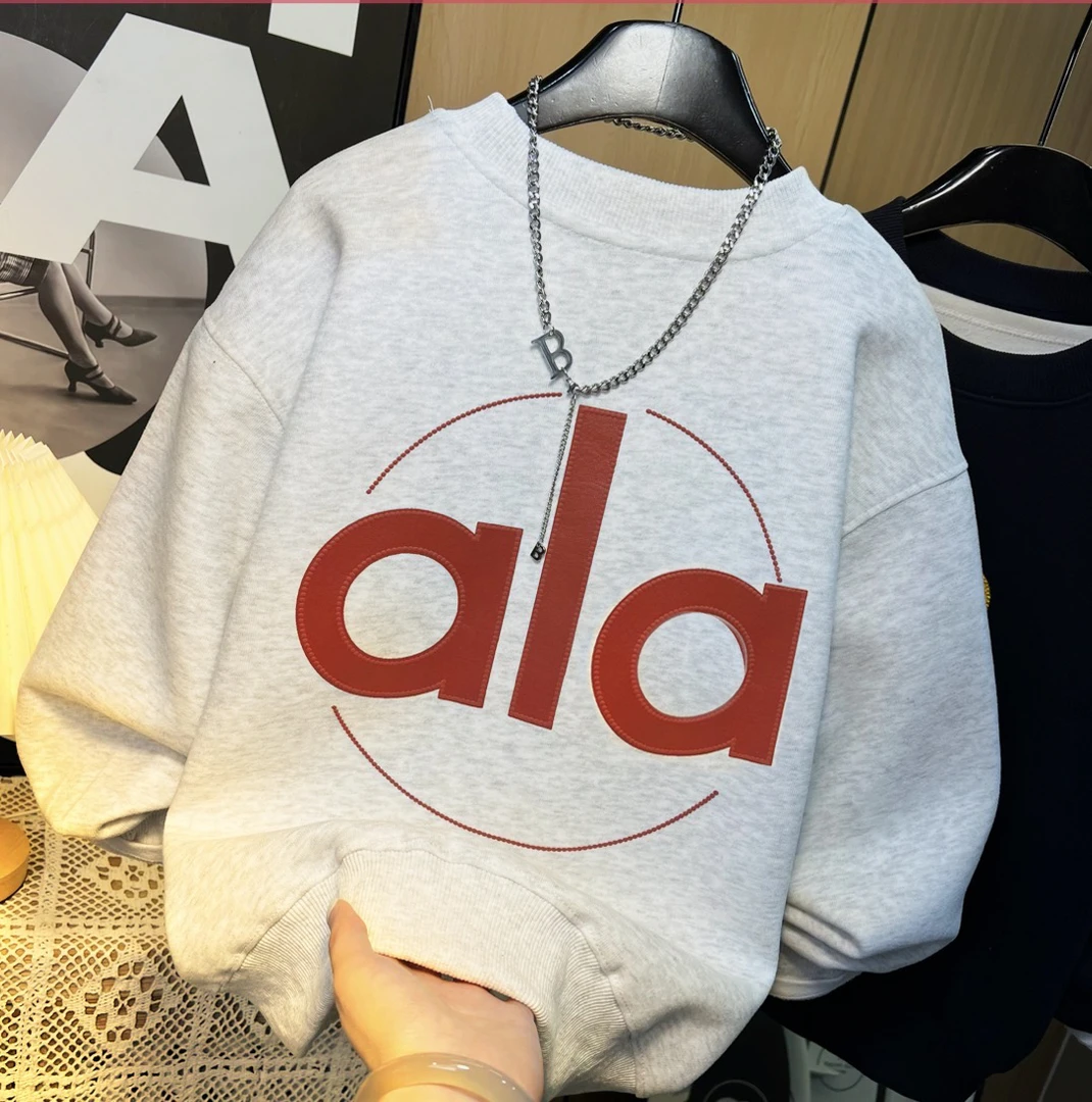 酷感拉满~秋季男童新款圆框大字母印花宽松休闲卫衣10292