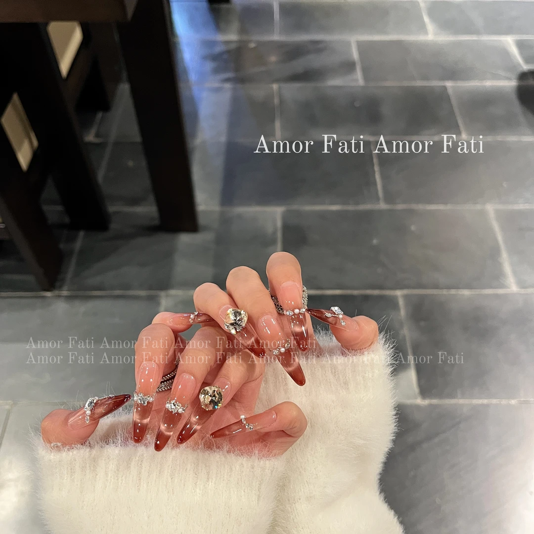 【茶棕乌龙】秋冬显白氛围感猫光堆钻系列手工穿戴甲