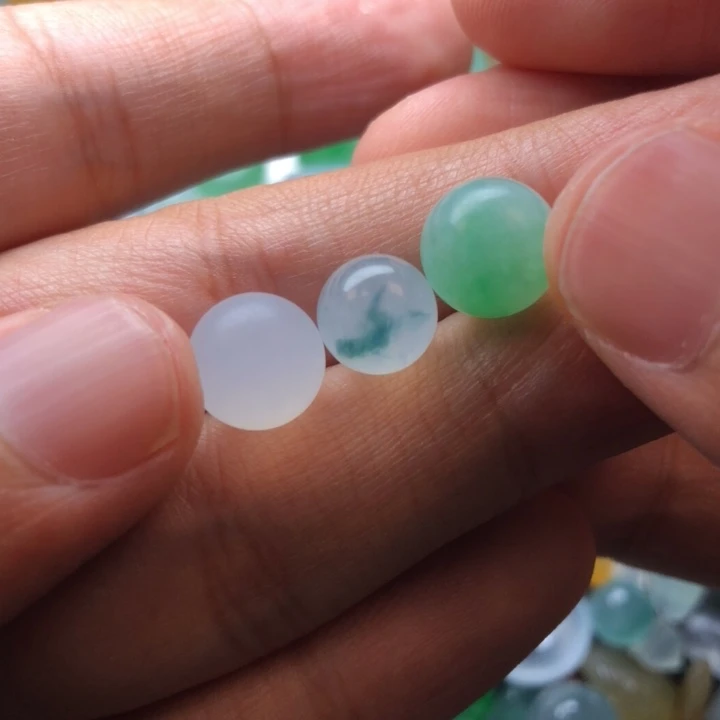 未镶嵌定制翡翠挂件