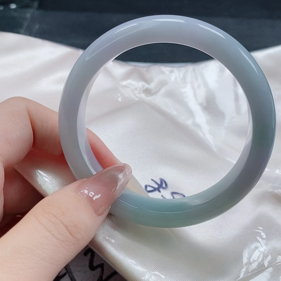 【闪购商品】未镶嵌手镯翡翠520号