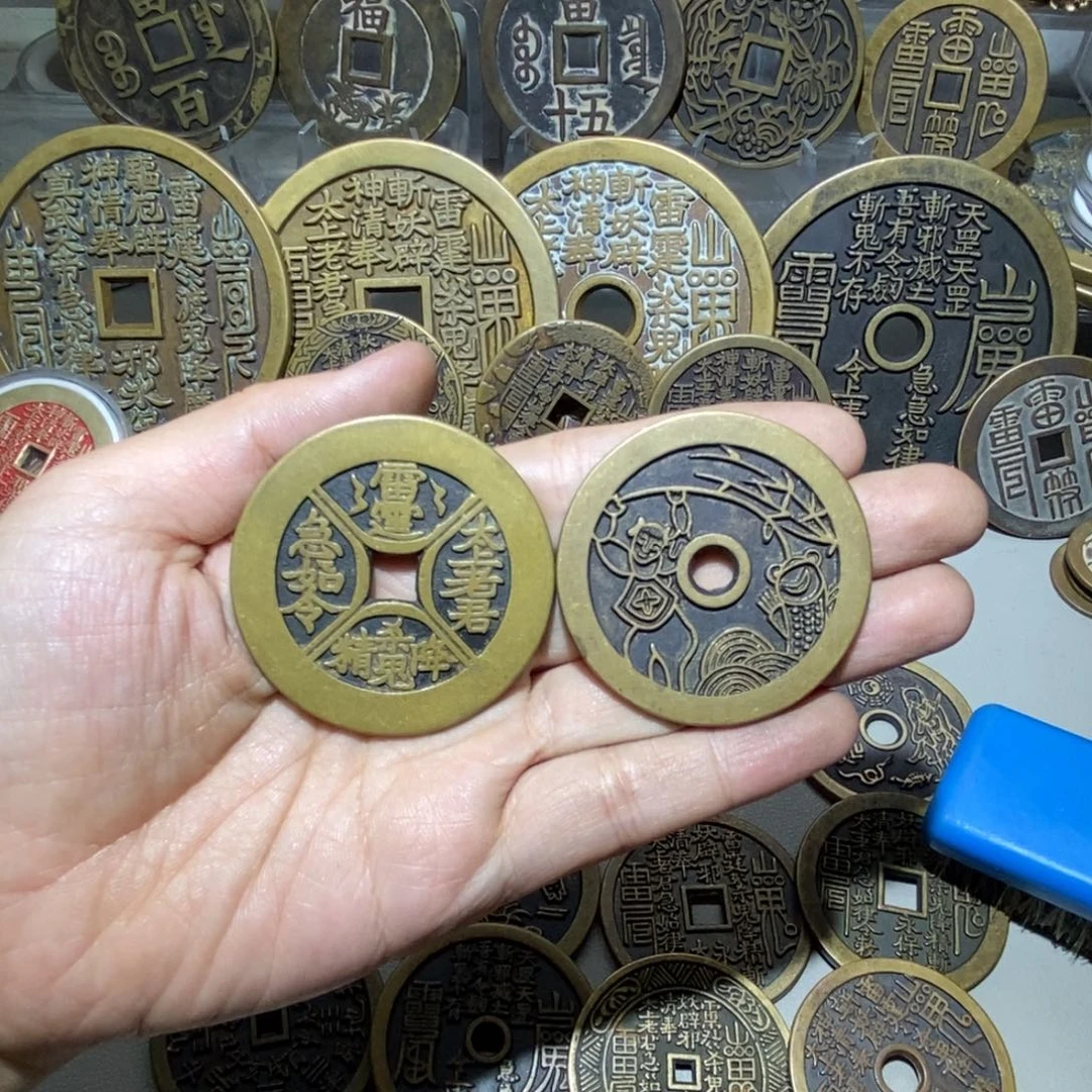 惊***哥铜一物一拍现代工艺品