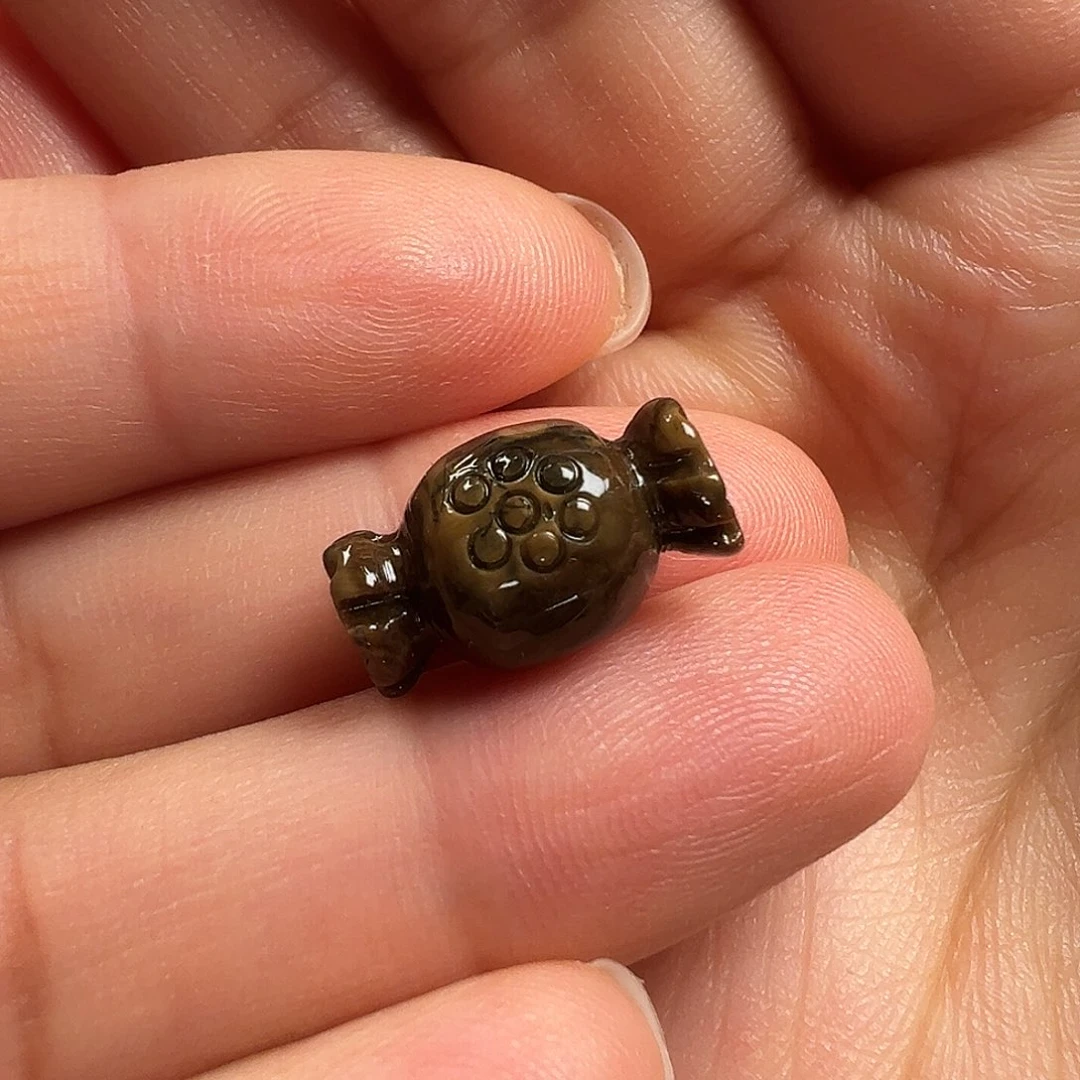 琥珀（根珀）颈饰未镶嵌糖果