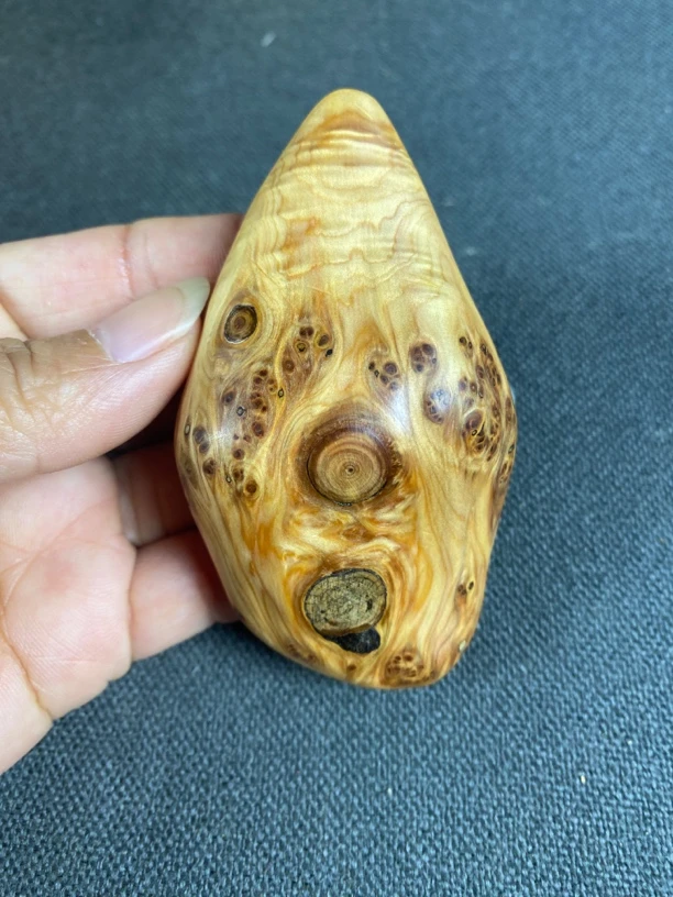 崖柏榴疤手工艺品把件