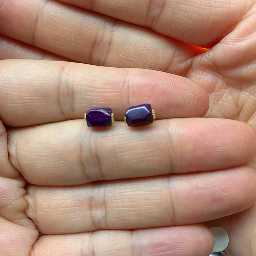 【闪购商品】苏纪石（舒俱来）18K金镶嵌耳钉