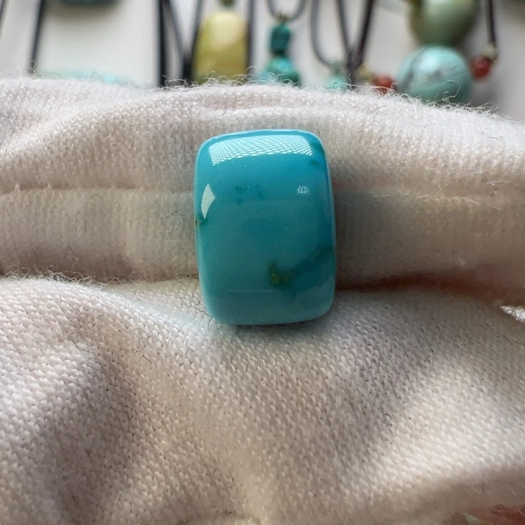 绿松石未镶嵌配饰直径11.1