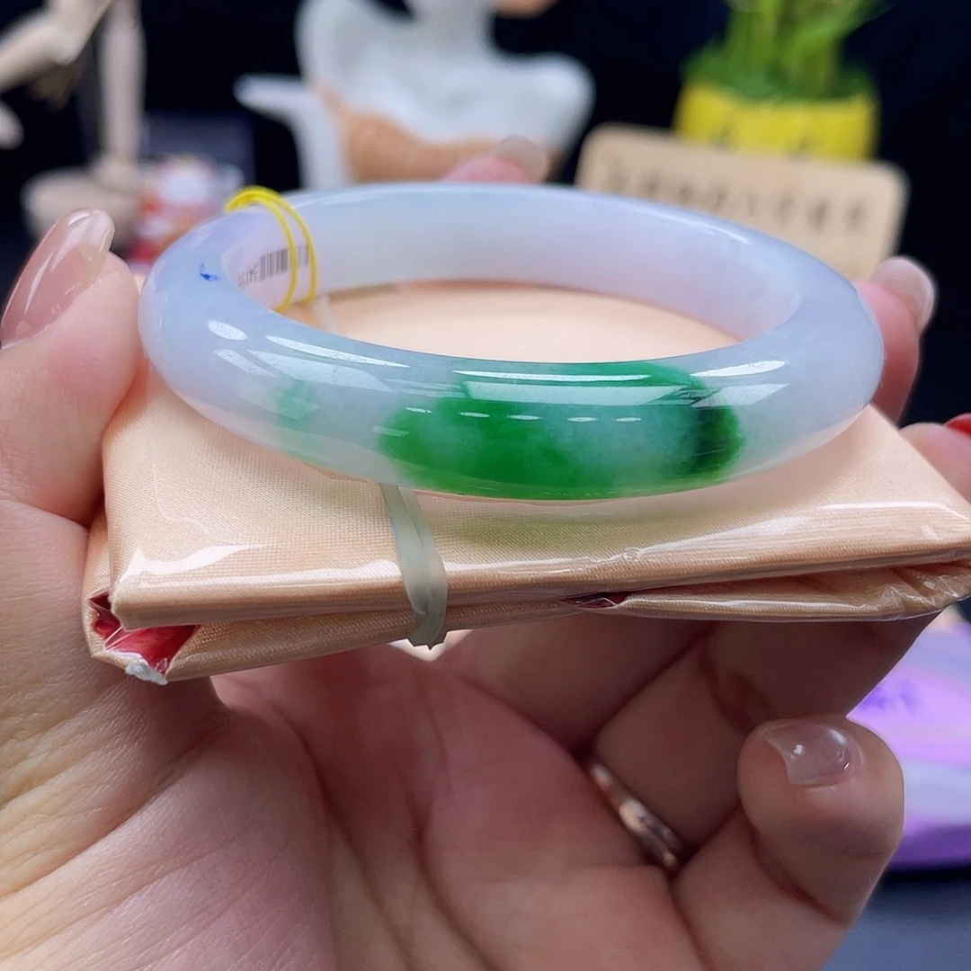 未镶嵌手镯翡翠57号
